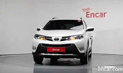 Toyota RAV4 2014 2.5 автомат (гидро), миниатюра 3 Toyota RAV4 2014 2.5 автомат (гидро), миниатюра 3