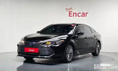 Toyota Avalon 2019 2.5 автомат (гидро), миниатюра 1 Toyota Avalon 2019 2.5 автомат (гидро), миниатюра 1