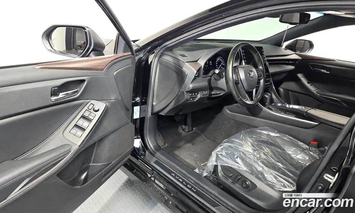 Toyota Avalon 2019 2.5 автомат (гидро), фото 10 Toyota Avalon 2019 2.5 автомат (гидро), фото 10