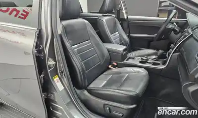 Toyota Camry 2017 2.5 автомат (гидро), миниатюра 12
