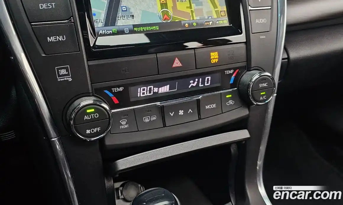 Toyota Camry 2017 2.5 автомат (гидро), фото 18 Toyota Camry 2017 2.5 автомат (гидро), фото 18