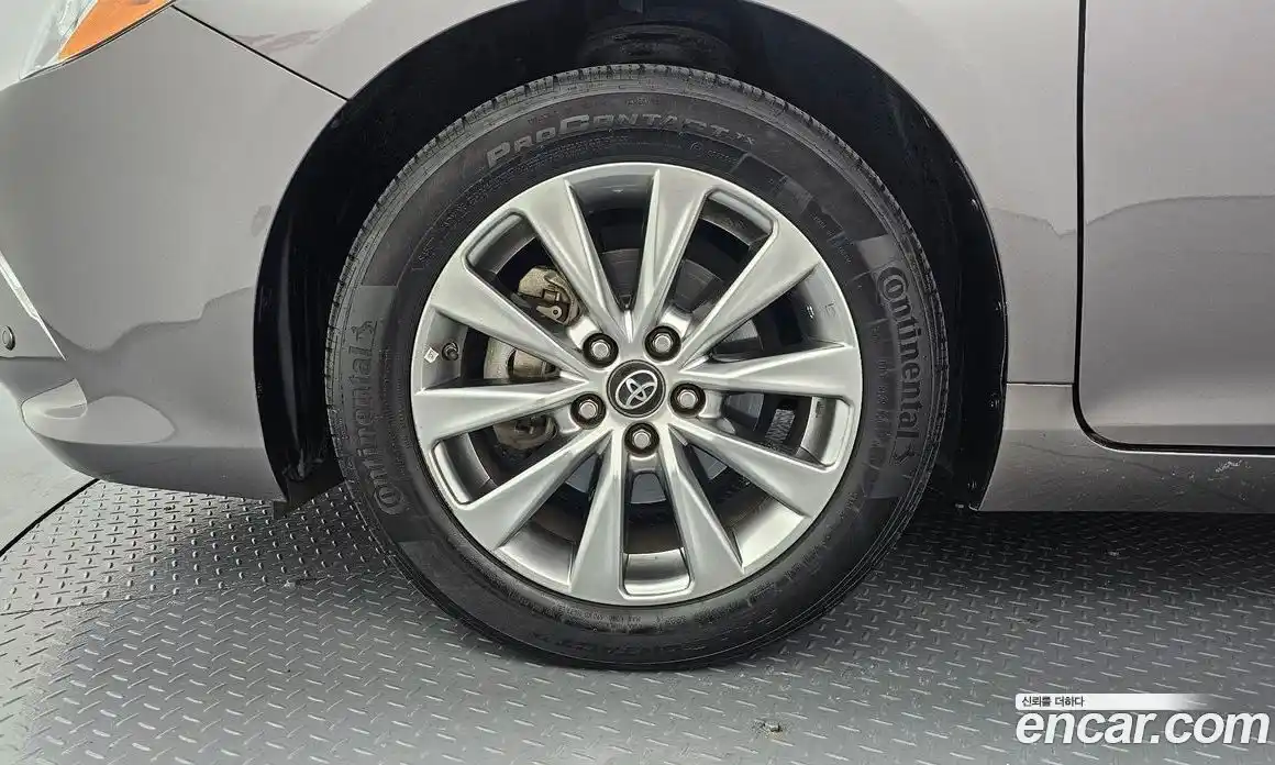 Toyota Camry 2017 2.5 автомат (гидро), фото 5 Toyota Camry 2017 2.5 автомат (гидро), фото 5