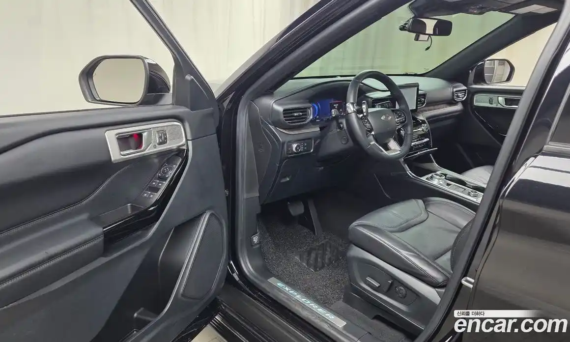 Ford Explorer 2022 3.0 автомат (гидро), фото 13