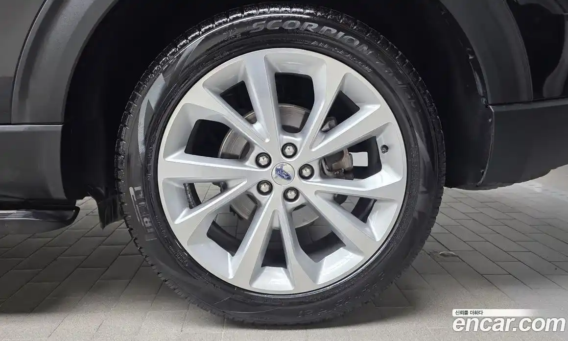 Ford Explorer 2022 3.0 автомат (гидро), фото 7