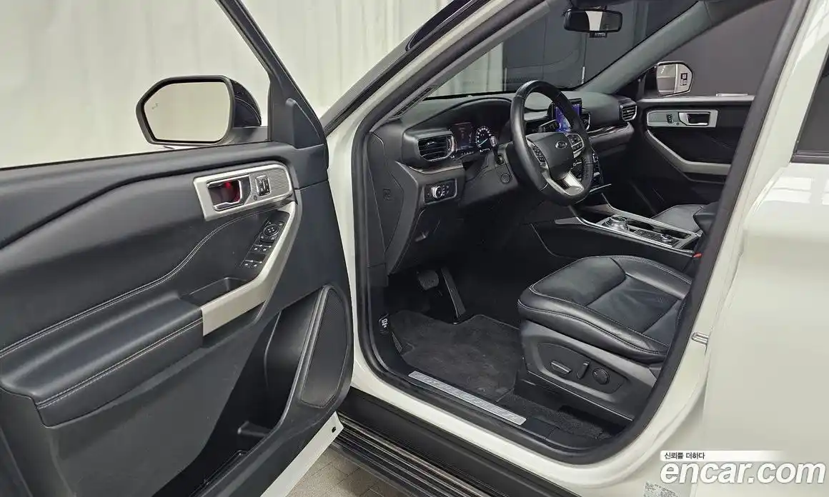 Ford Explorer 2021 2.3 автомат (гидро), фото 13