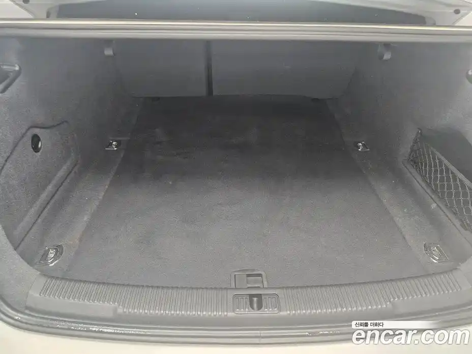 Audi A6 2013 2.0 автомат (гидро), фото 12