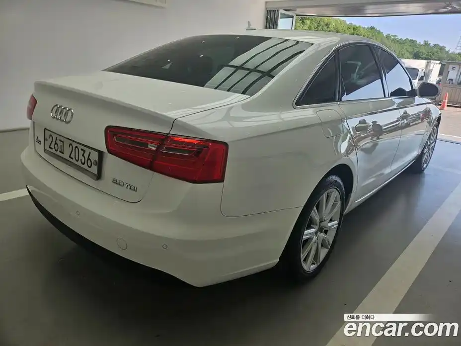 Audi A6 2013 2.0 автомат (гидро), фото 7