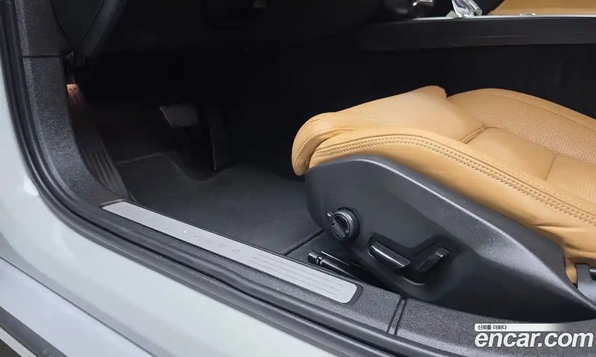 Volvo S60 2021 2.0 автомат (гидро), фото 29