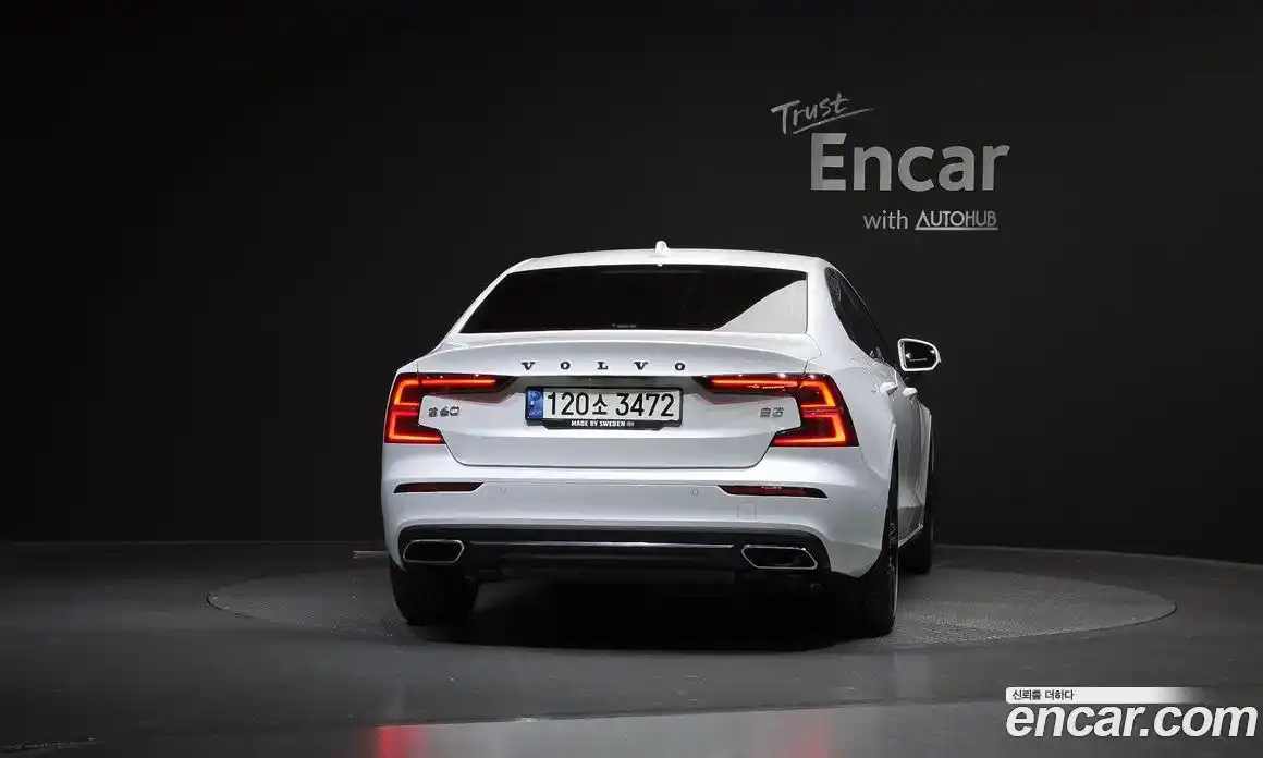 Volvo S60 2021 2.0 автомат (гидро), фото 4