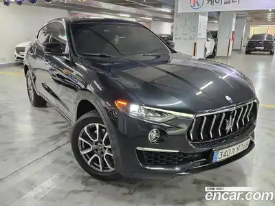 Maserati Levante 2022 2.0 автомат (гидро), миниатюра 1 Maserati Levante 2022 2.0 автомат (гидро), миниатюра 1