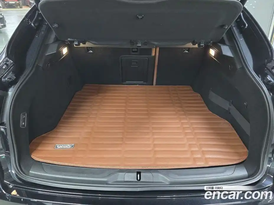 Maserati Levante 2022 2.0 автомат (гидро), фото 5 Maserati Levante 2022 2.0 автомат (гидро), фото 5