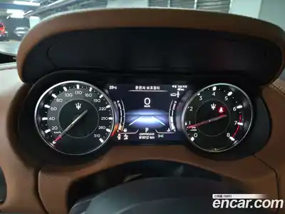 Maserati Levante 2022 2.0 автомат (гидро), миниатюра 9 Maserati Levante 2022 2.0 автомат (гидро), миниатюра 9