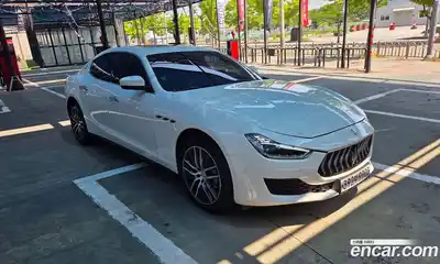Maserati Ghibli 2018 3.0 автомат (гидро), миниатюра 2 Maserati Ghibli 2018 3.0 автомат (гидро), миниатюра 2