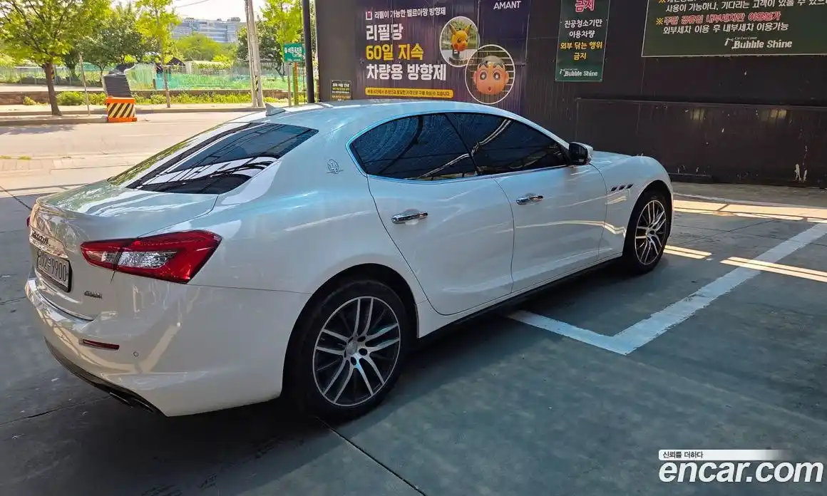 Maserati Ghibli 2018 3.0 автомат (гидро), фото 3 Maserati Ghibli 2018 3.0 автомат (гидро), фото 3