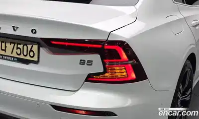 Volvo S60 2021 2.0 автомат (гидро), миниатюра 8
