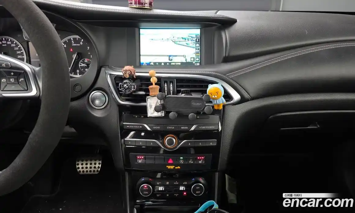 Infiniti Q30 2017 2.0 автомат (гидро), фото 16 Infiniti Q30 2017 2.0 автомат (гидро), фото 16