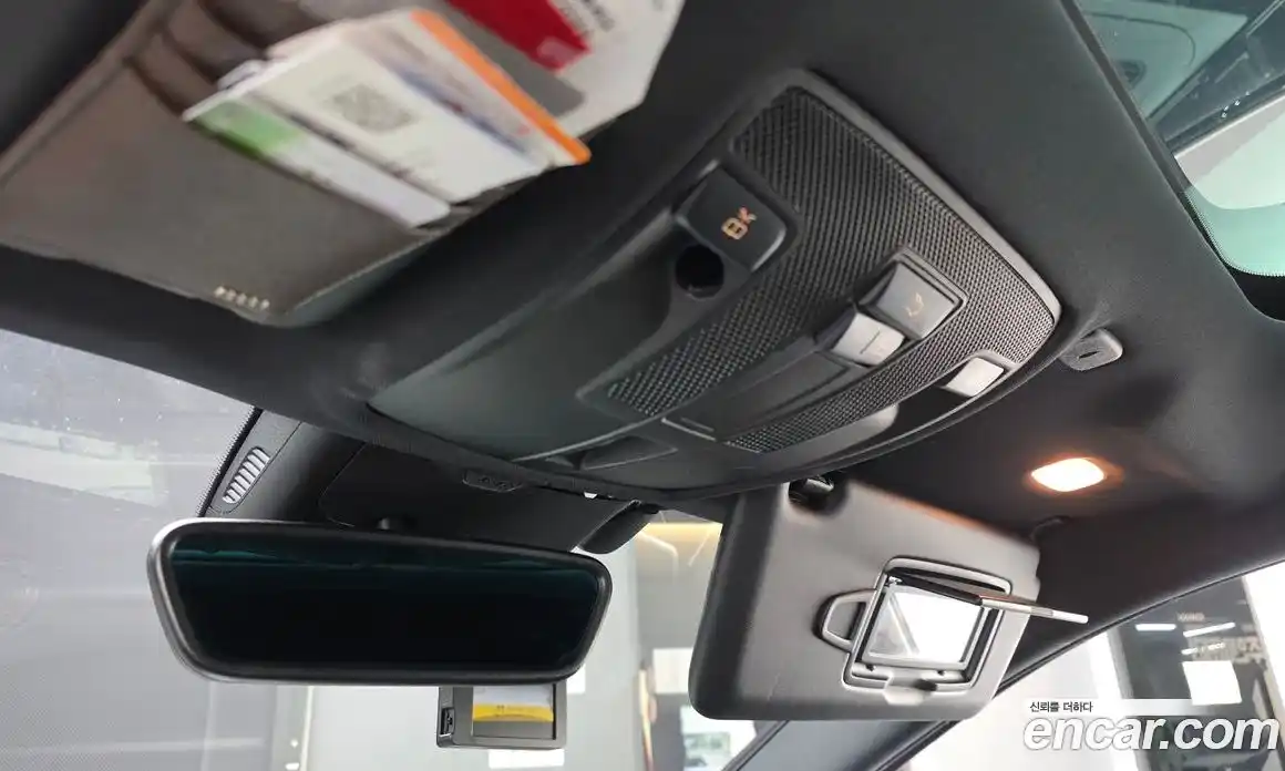 Infiniti Q30 2017 2.0 автомат (гидро), фото 19 Infiniti Q30 2017 2.0 автомат (гидро), фото 19