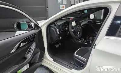 Infiniti Q30 2017 2.0 автомат (гидро), миниатюра 10 Infiniti Q30 2017 2.0 автомат (гидро), миниатюра 10