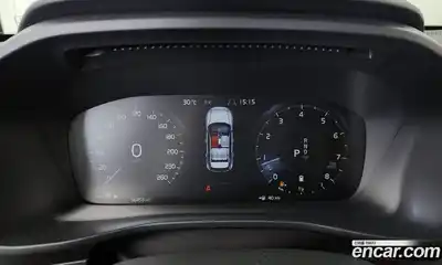 Volvo XC40 2021 2.0 автомат (гидро), миниатюра 11