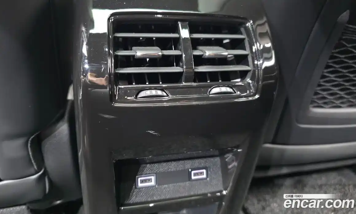 Peugeot 408 2023 1.2 автомат (гидро), фото 31