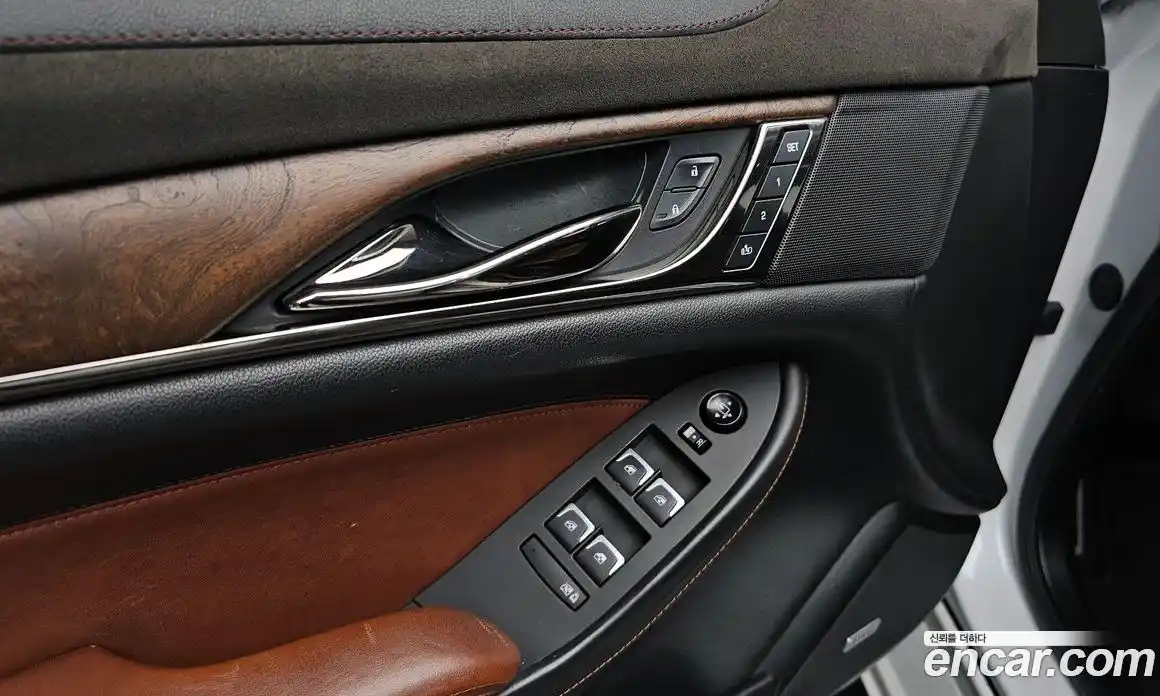 Cadillac CTS 2017 2.0 автомат (гидро), фото 17 Cadillac CTS 2017 2.0 автомат (гидро), фото 17