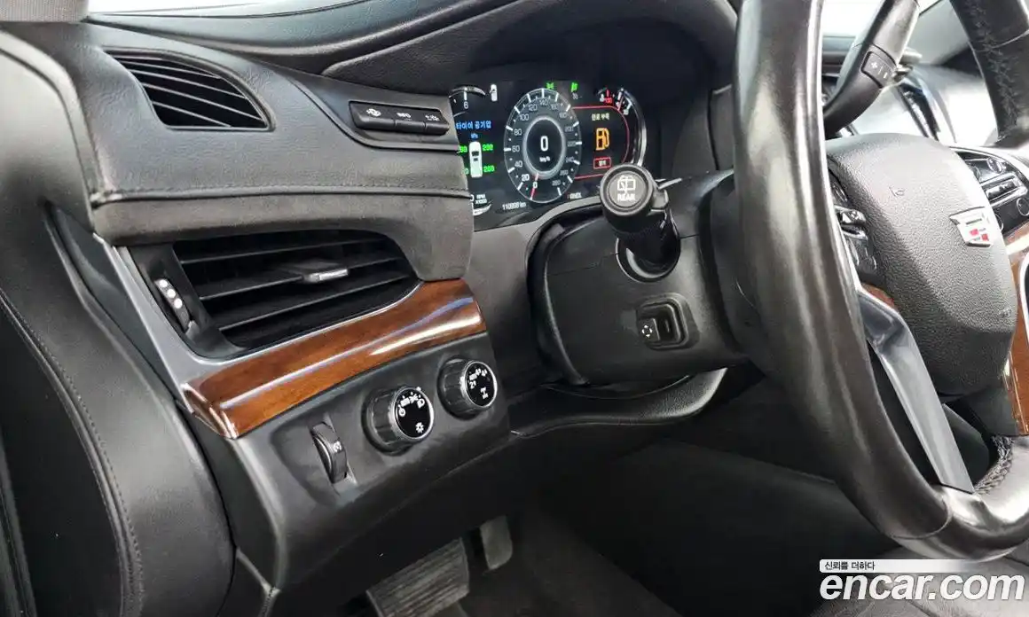 Cadillac Escalade 2018 6.2 автомат (гидро), фото 25 Cadillac Escalade 2018 6.2 автомат (гидро), фото 25