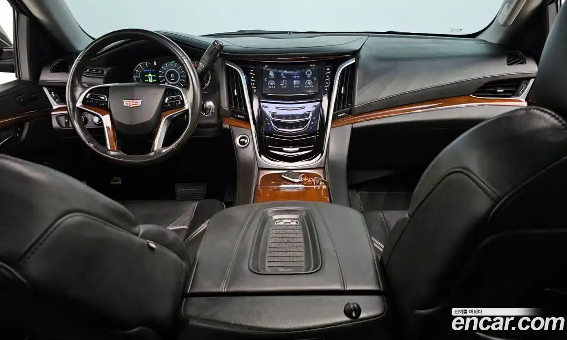 Cadillac Escalade 2018 6.2 автомат (гидро), фото 10 Cadillac Escalade 2018 6.2 автомат (гидро), фото 10