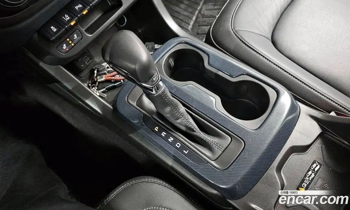 Chevrolet Colorado 2022 3.6 автомат (гидро), фото 9