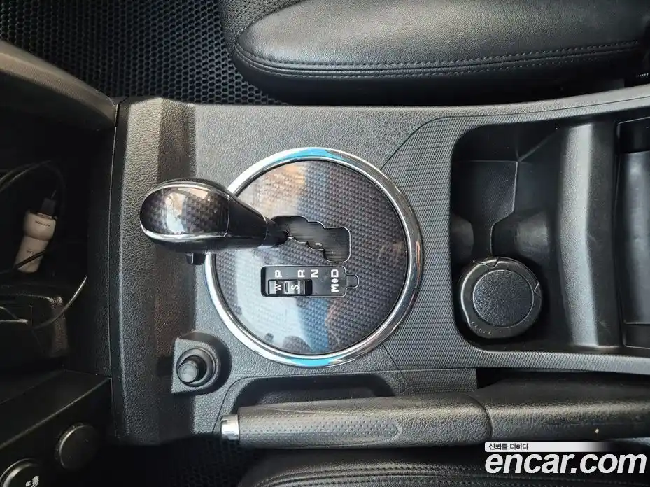 SsangYong Korando 2014 2.0 автомат (гидро), фото 9