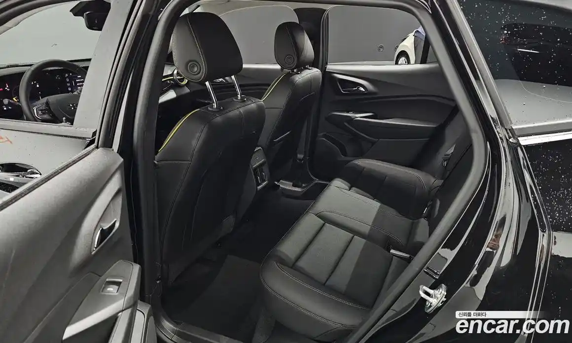 Chevrolet Trax 2025 1.2 автомат (гидро), фото 12
