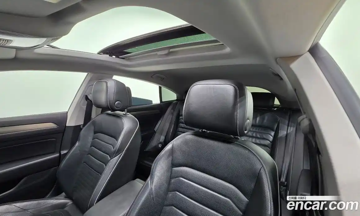 Volkswagen Arteon 2019 2.0 автомат (гидро), фото 11