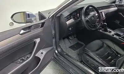 Volkswagen Arteon 2019 2.0 автомат (гидро), миниатюра 12