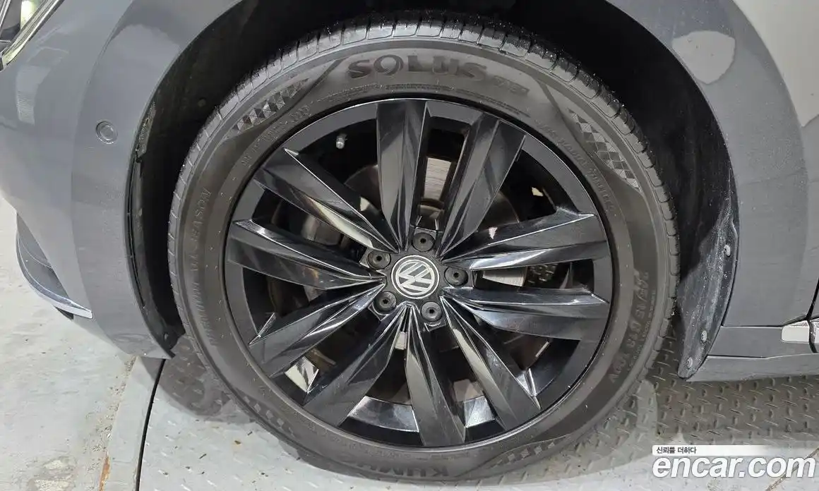 Volkswagen Arteon 2019 2.0 автомат (гидро), фото 5