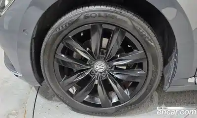 Volkswagen Arteon 2019 2.0 автомат (гидро), миниатюра 5
