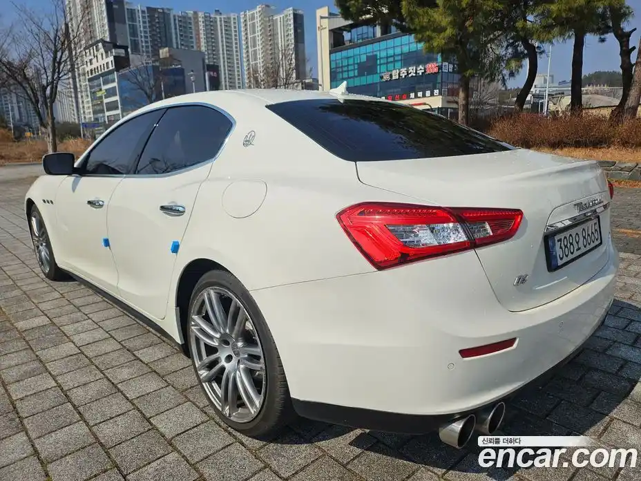 Maserati Ghibli 2014 3.0 автомат (гидро), фото 5 Maserati Ghibli 2014 3.0 автомат (гидро), фото 5