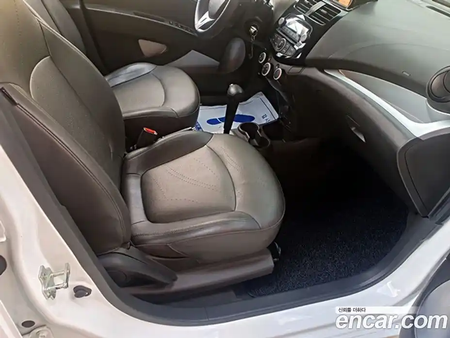 Chevrolet Spark 2014 1.0 автомат (гидро), фото 13