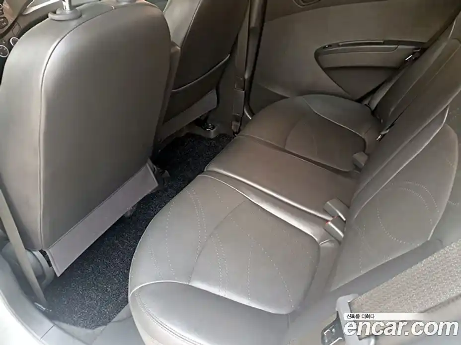 Chevrolet Spark 2014 1.0 автомат (гидро), фото 14