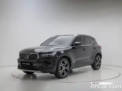 Volvo XC40, 2022, 16 408 км
