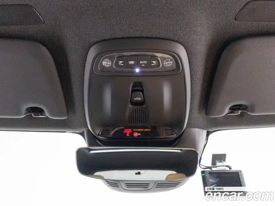 Volvo XC40 2022 2.0 автомат (гидро), фото 15