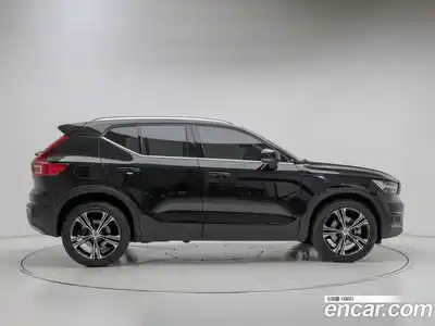 Volvo XC40 2022 2.0 автомат (гидро), миниатюра 5