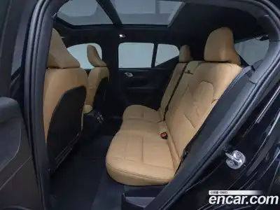 Volvo XC40 2022 2.0 автомат (гидро), миниатюра 10