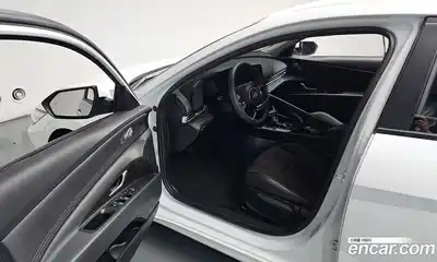 Hyundai Avante 2025 1.6 автомат (гидро), миниатюра 12