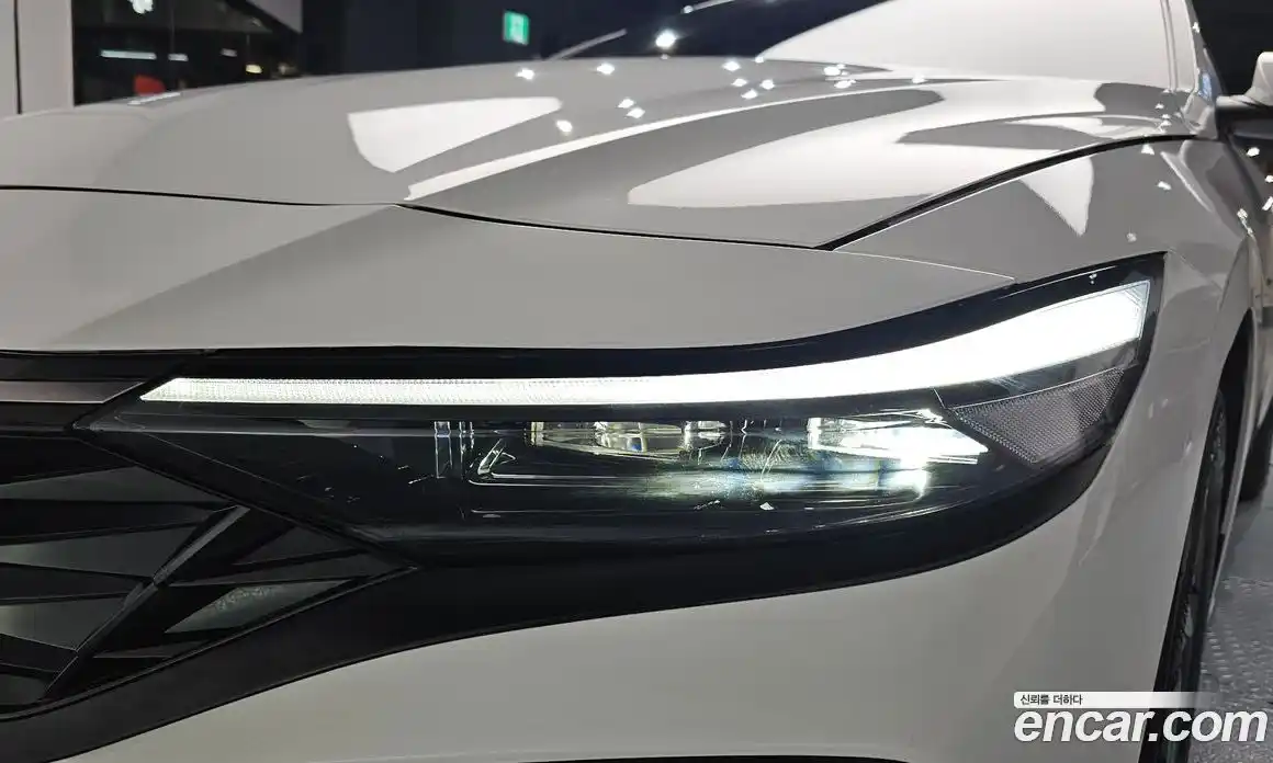 Hyundai Avante 2025 1.6 автомат (гидро), фото 7