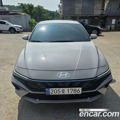 Hyundai Avante 2026 1.6 автомат (гидро), миниатюра 3