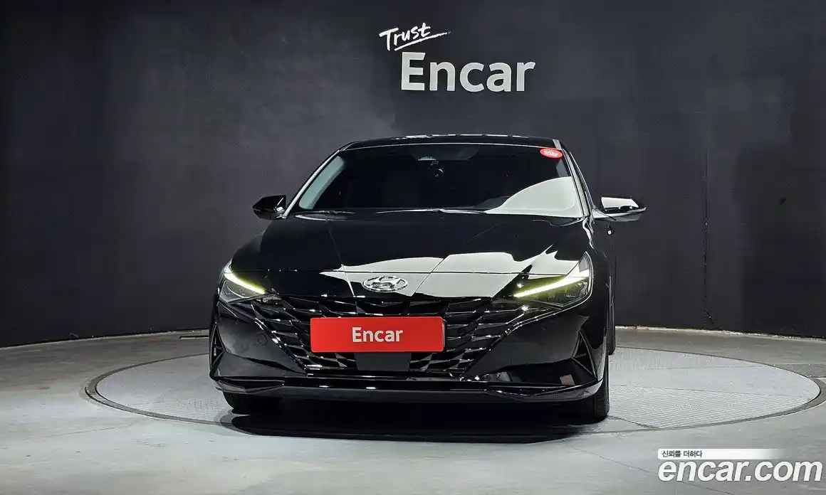 Hyundai Avante 2020 1.6 автомат (гидро), фото 3