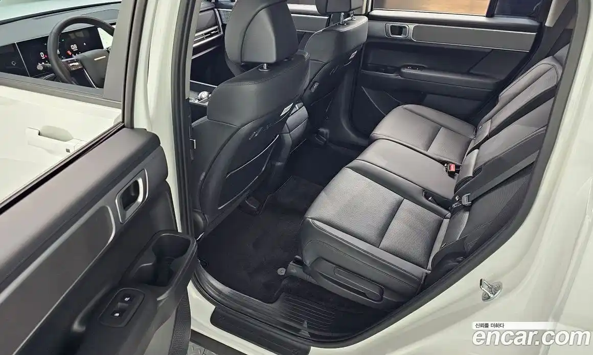 Hyundai Santa Fe 2025 2.5 автомат (гидро), фото 18