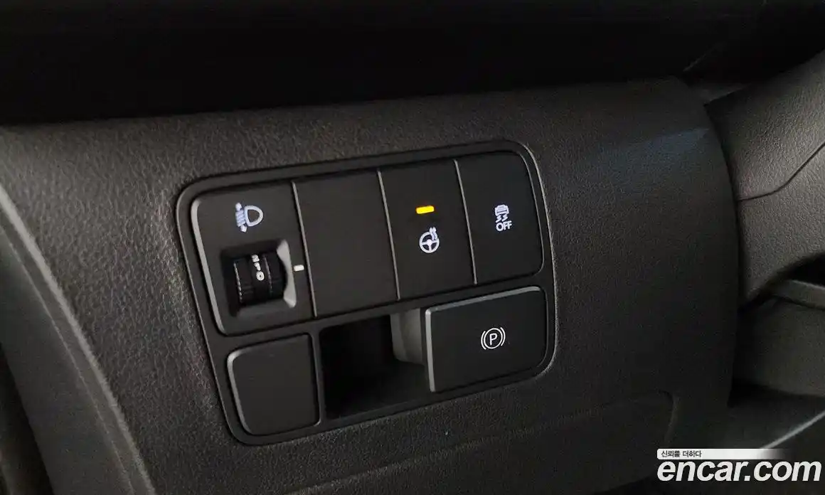 Hyundai Staria 2021 3.5 автомат (гидро), фото 26