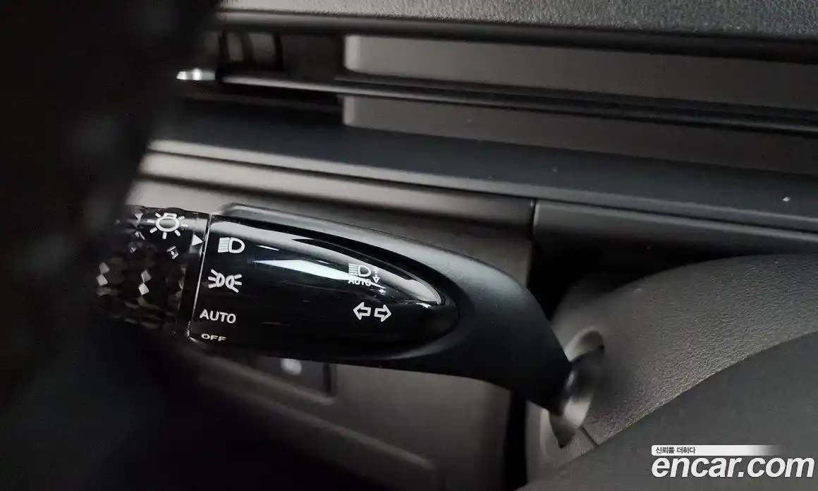 Hyundai Staria 2021 3.5 автомат (гидро), фото 29