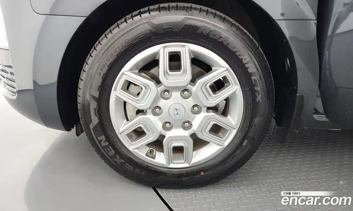 Hyundai Staria 2021 3.5 автомат (гидро), фото 4
