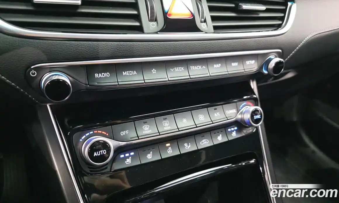 Hyundai Grandeur 2017 3.0 автомат (гидро), фото 16